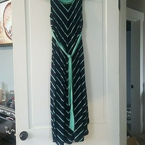 Liz Lange maternity dress. maxi dress